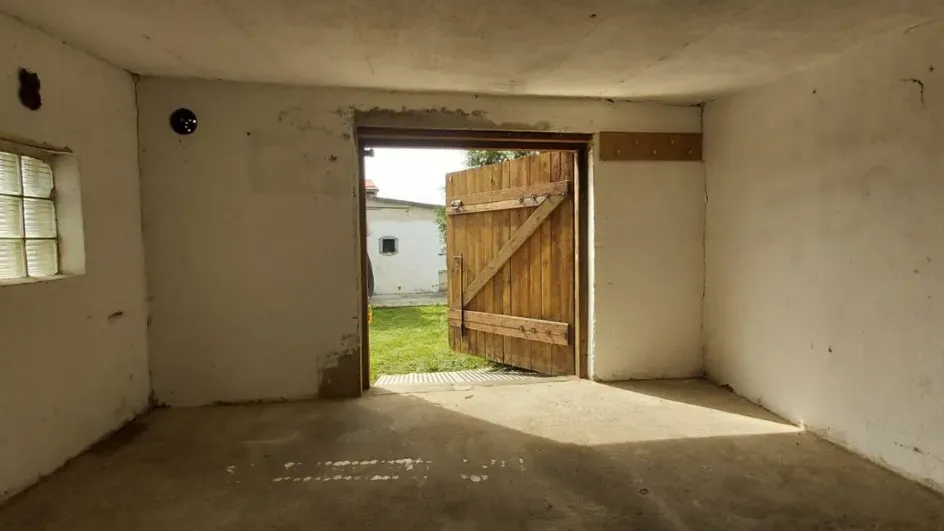 Pronájem části zahrady 180 m² a stavby Rokycany 15 m²